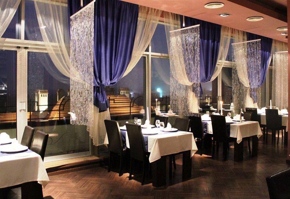 Viesnīca Teater 4*